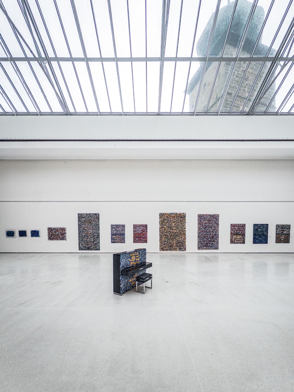 PETROF Gemini surrounded by the Anima Mundi installation